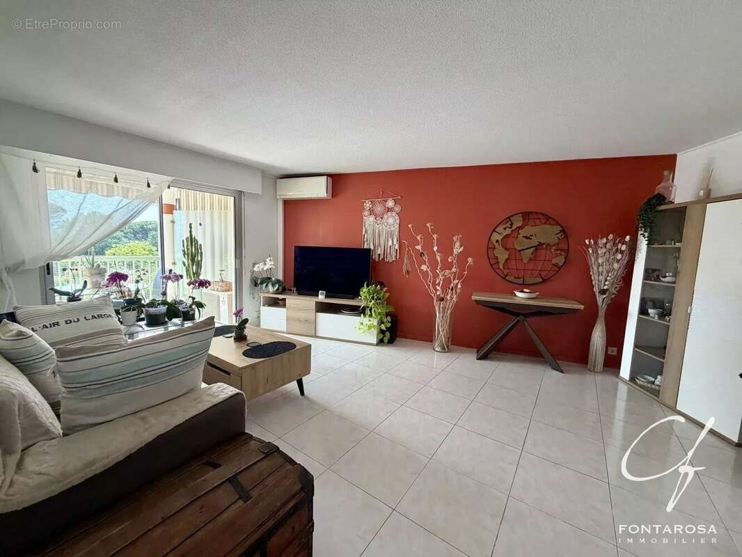 Appartement à vendre, 49m², Saint-Raphaël