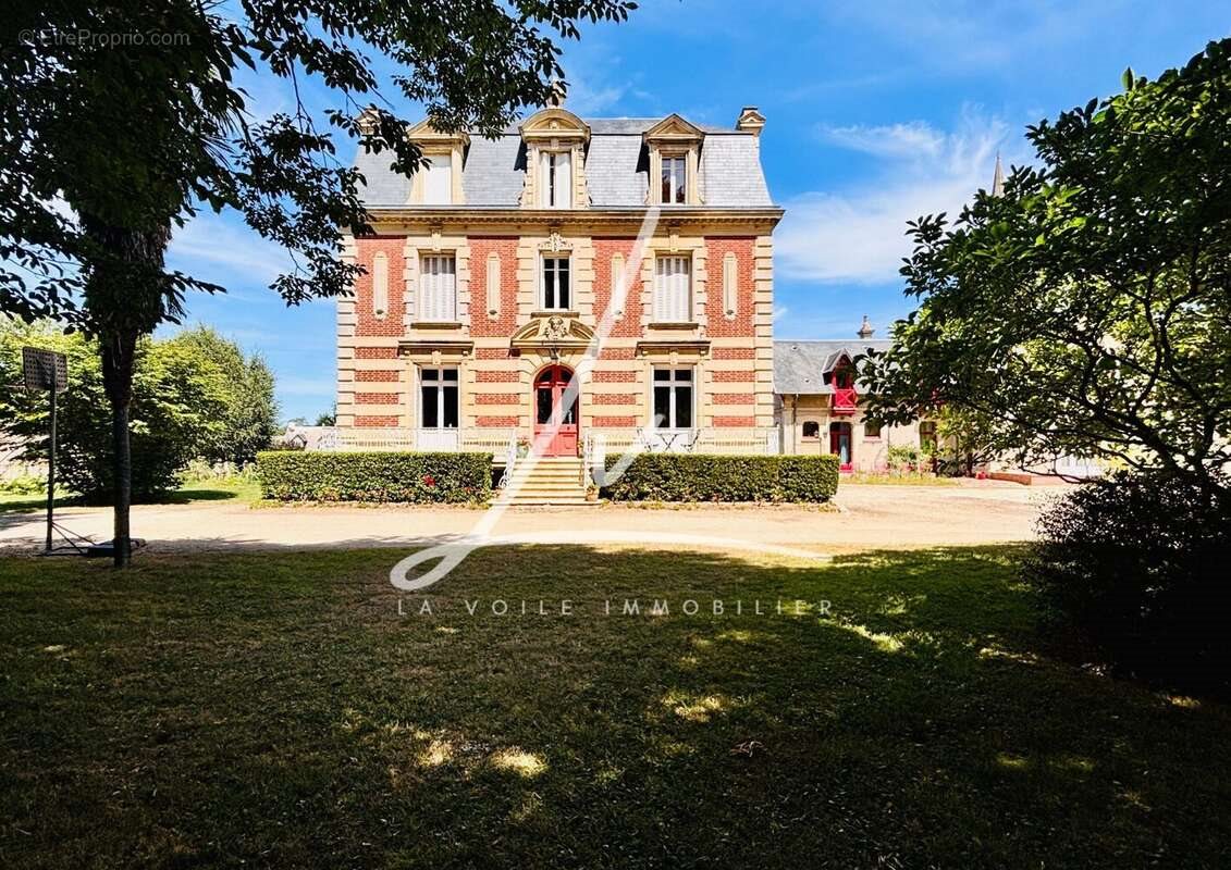 Maison à vendre, 480m², Douvres-la-Délivrande