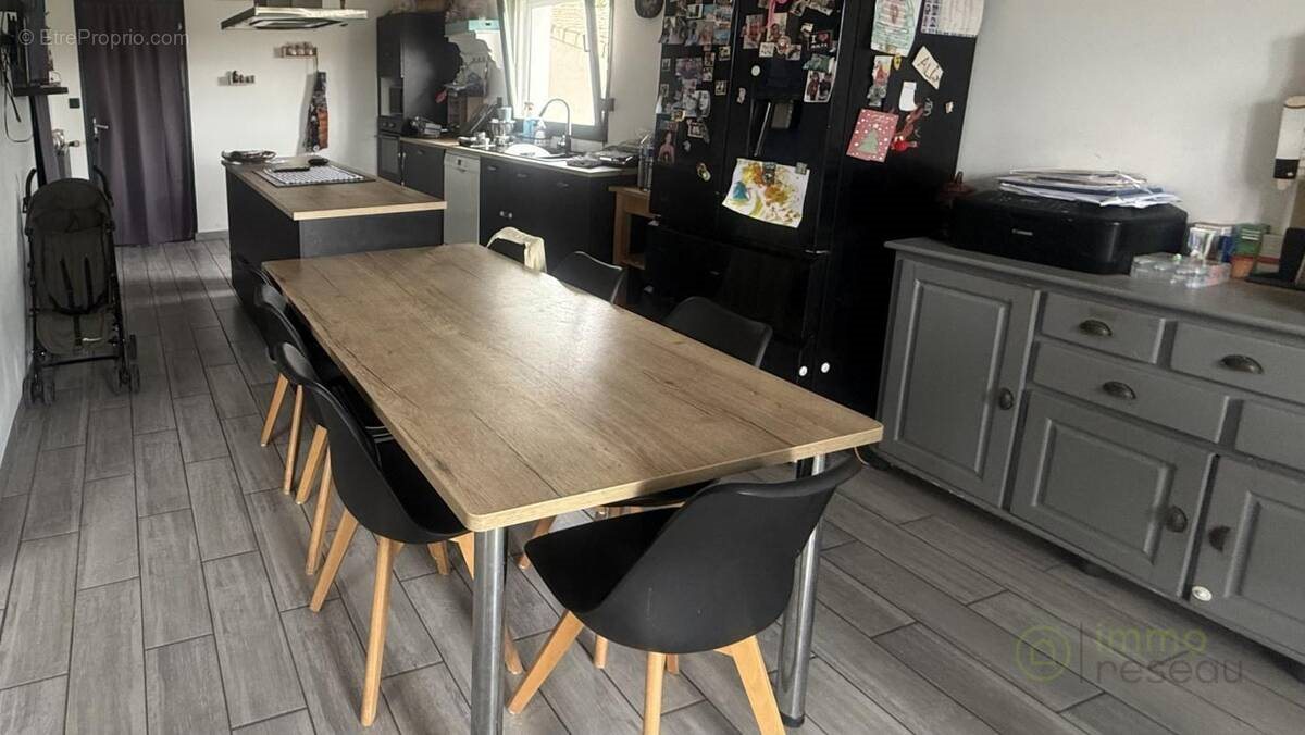 Maison à vendre, 178m², Ruelle-sur-Touvre