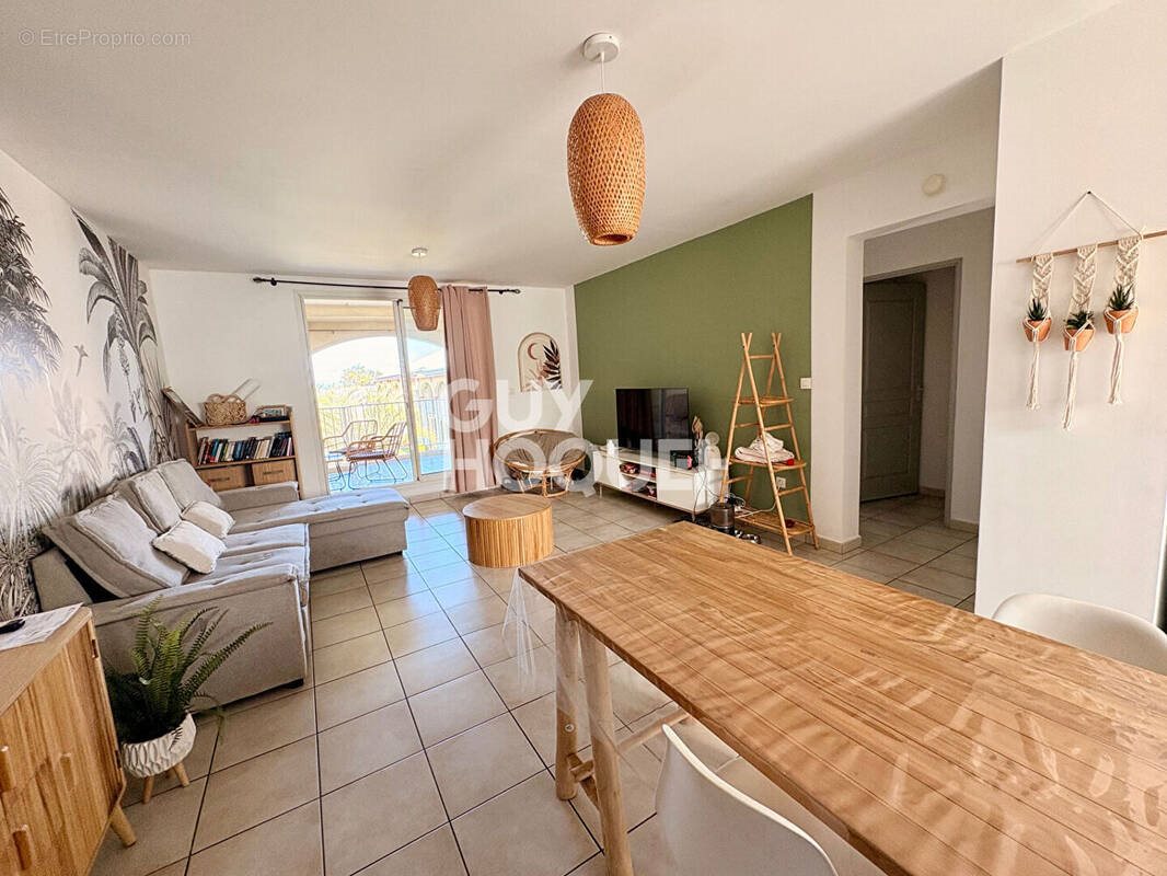 Appartement à vendre, 60m², Saint-Pierre
