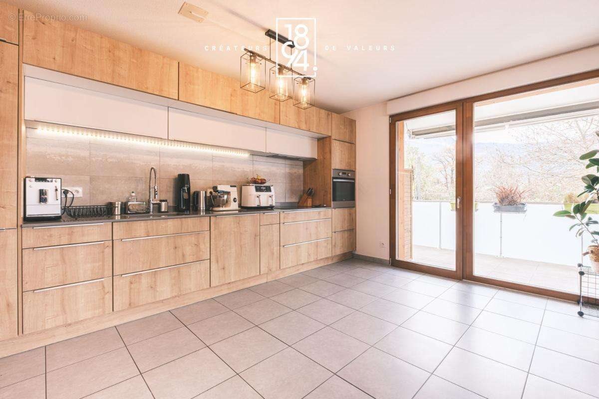 Appartement à vendre, 79m², Grenoble
