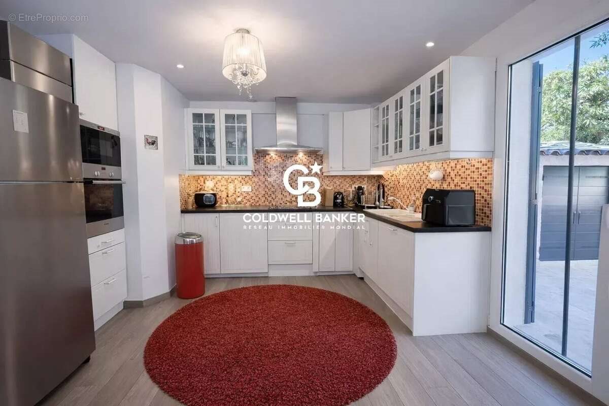 Maison à vendre, 110m², Cogolin