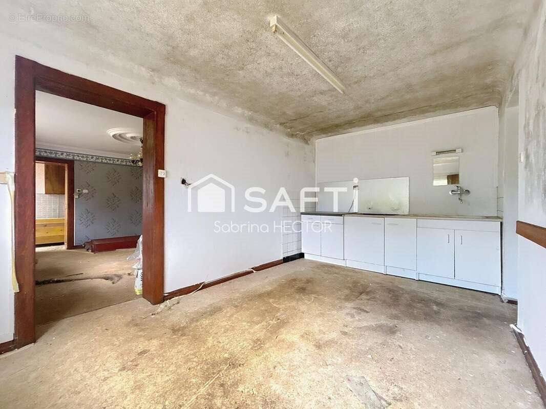 Maison à vendre, 139m², Chémery-les-Deux