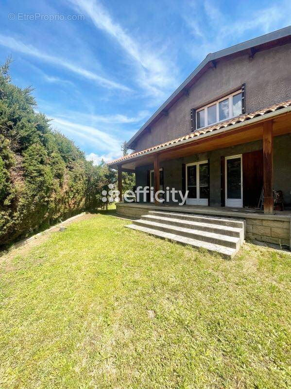Maison à vendre, 120m², Tarascon-sur-Ariège