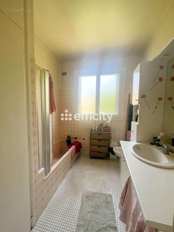 Maison à vendre, 120m², Tarascon-sur-Ariège