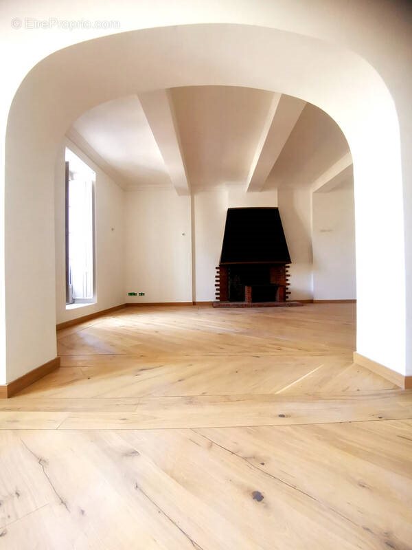 Appartement à vendre, 160m², Nîmes