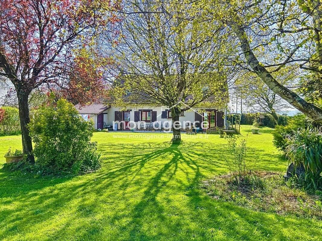 Maison à vendre, 167m², Mesnil-Mauger