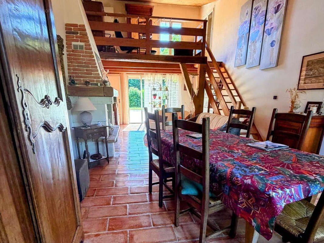 Maison à vendre, 176m², Salles-sur-Mer