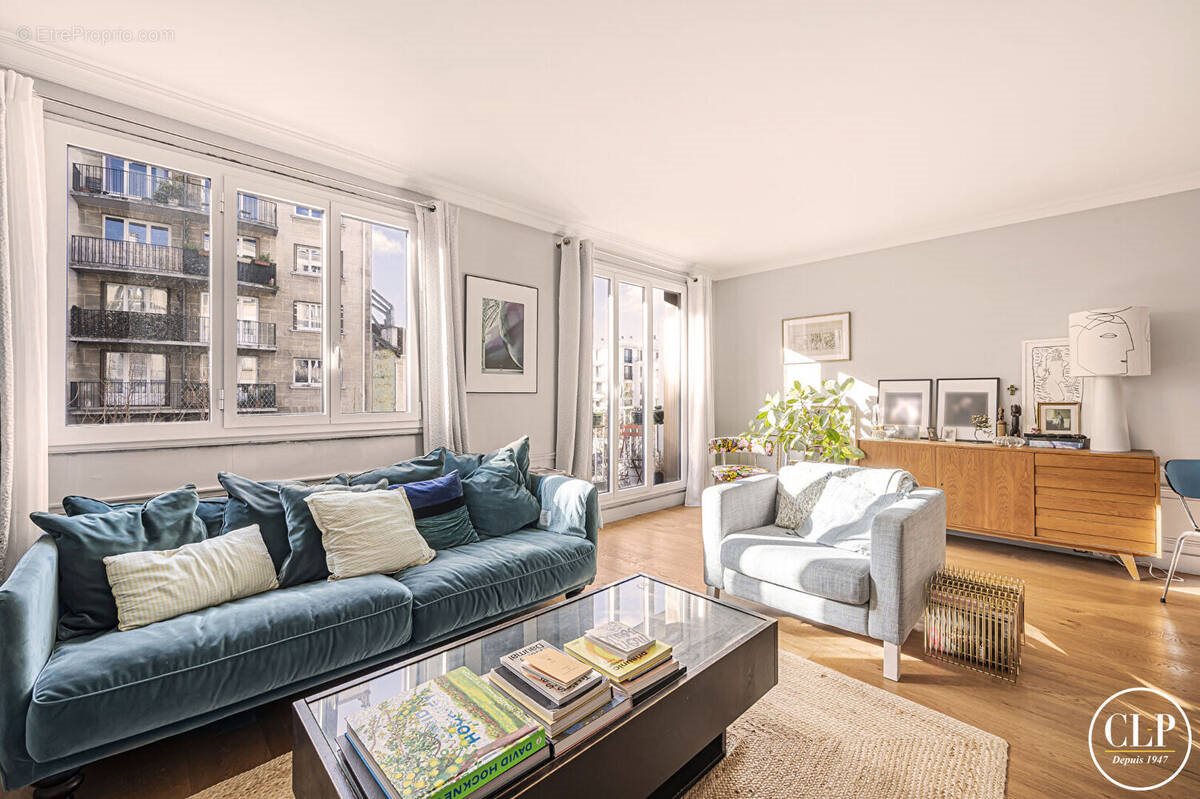 Appartement à vendre, 77m², Montreuil