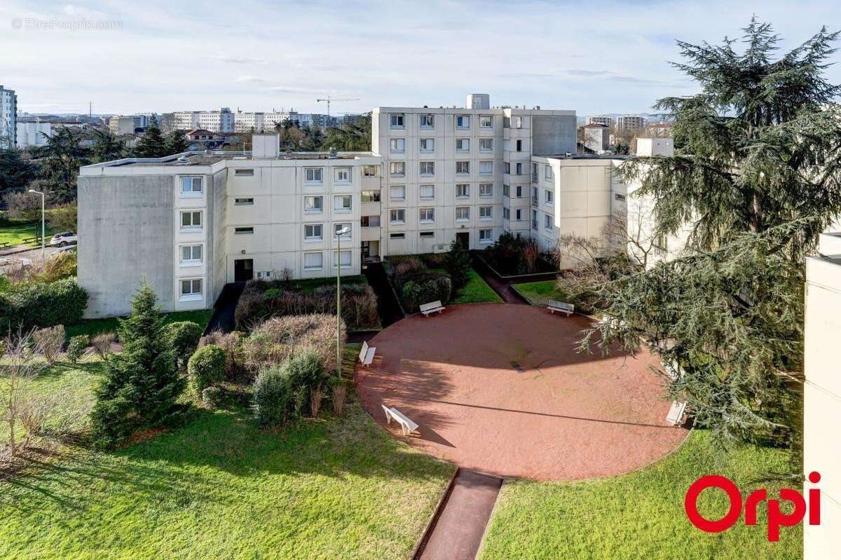 Appartement à vendre, 78m², Vénissieux