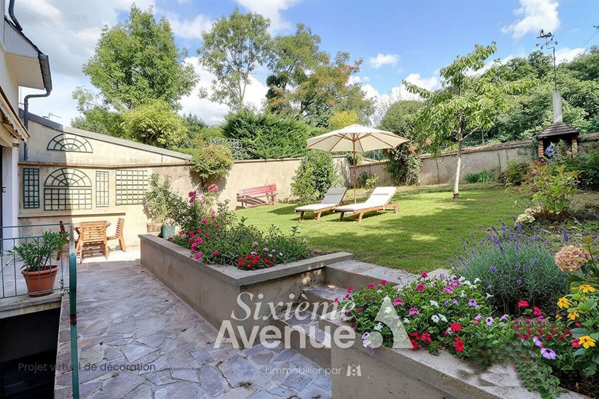 Maison à vendre, 163m², Chaville