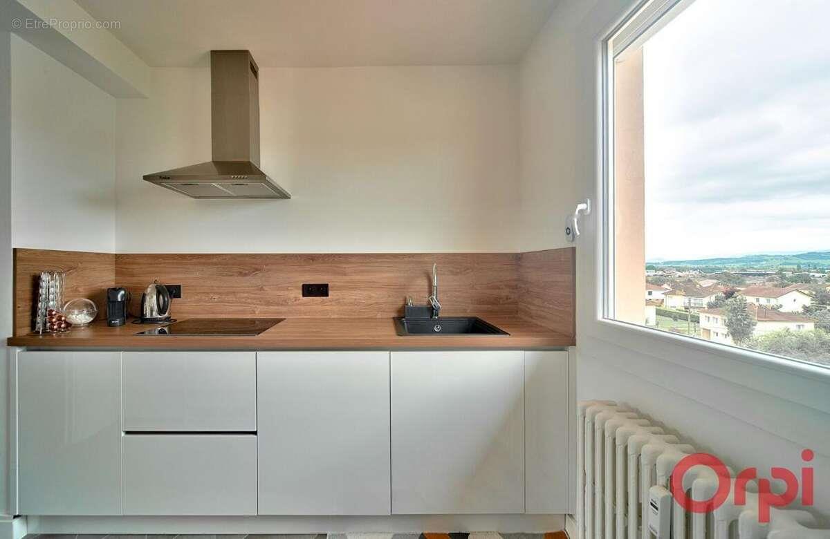 Appartement à vendre, 80m², Charnay-lès-Mâcon