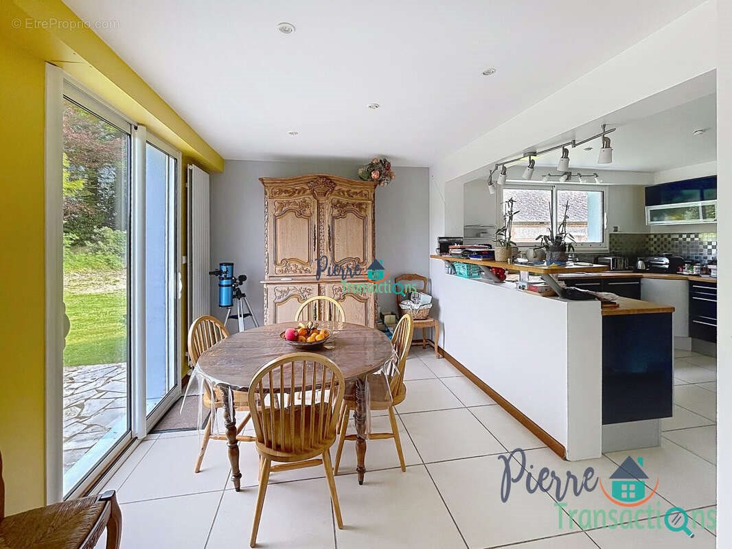 Maison à vendre, 160m², Daubeuf-Serville