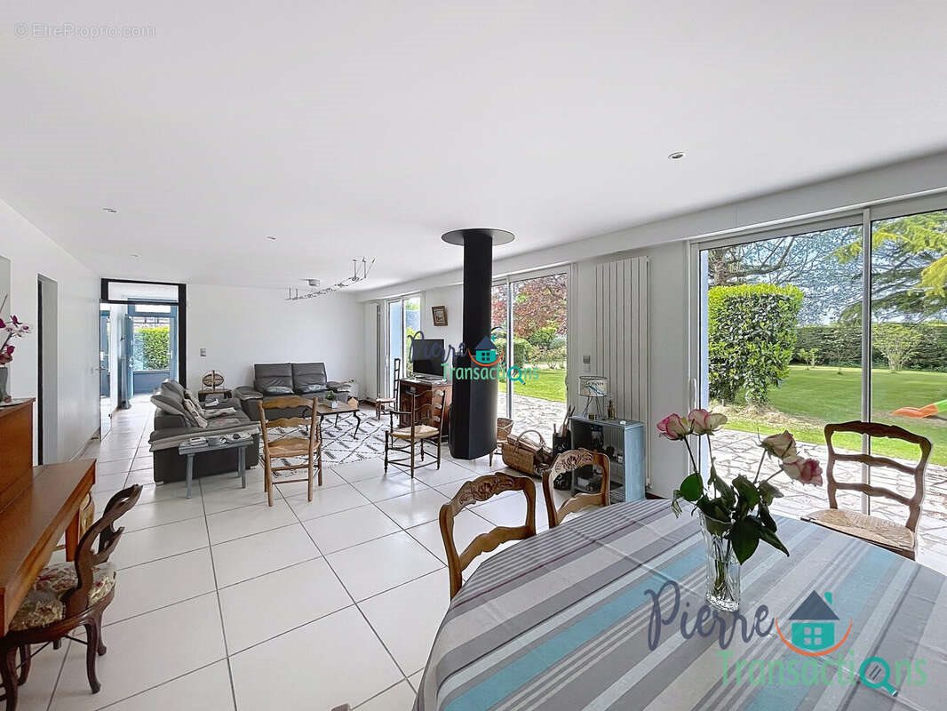 Maison à vendre, 160m², Daubeuf-Serville
