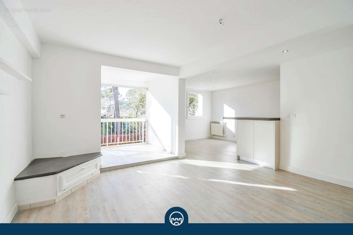 Appartement à vendre, 87m², Antibes