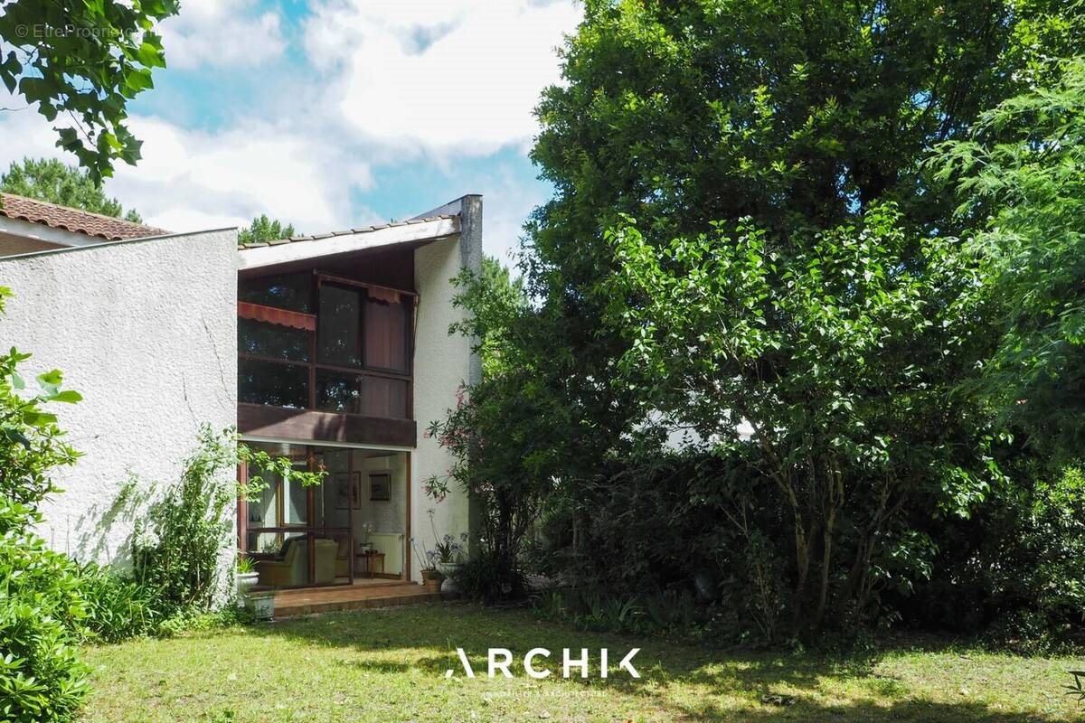 Maison à vendre, 187m², Mérignac