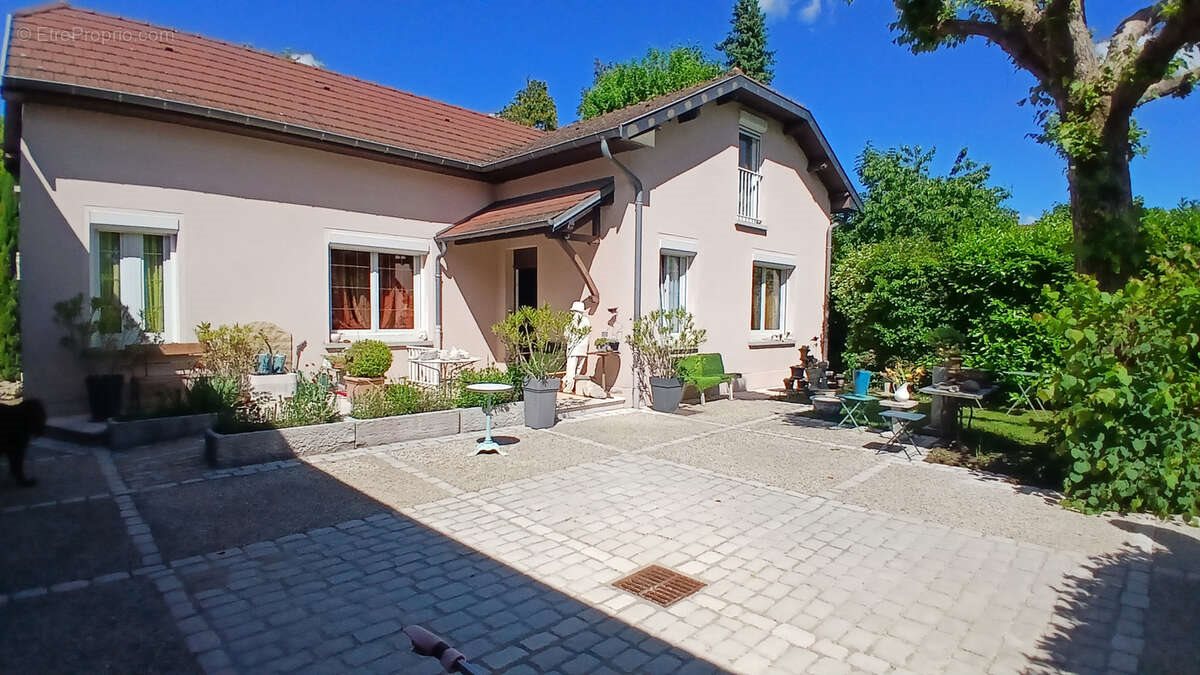 Maison à vendre, 206m², Chalon-sur-Saône