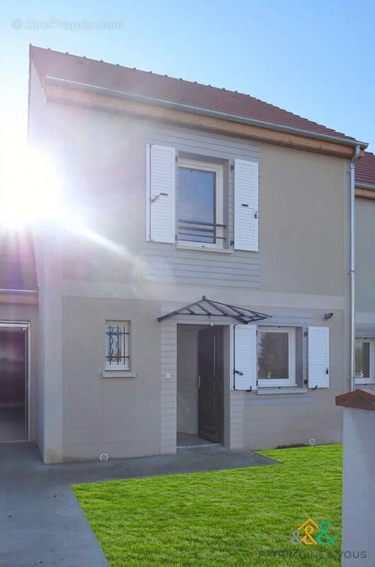 Maison à vendre, 70m², Amilly