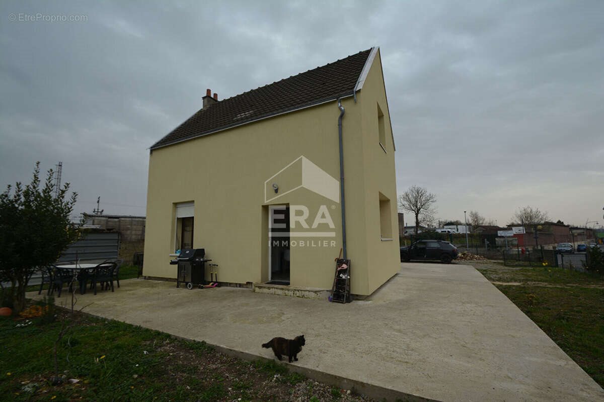 Maison à vendre, 82m², Bobigny
