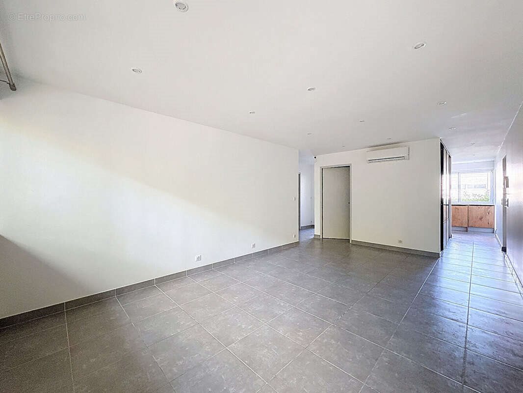 Appartement à vendre, 74m², Pessac