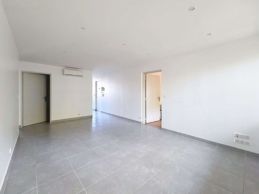 Appartement à vendre, 74m², Pessac