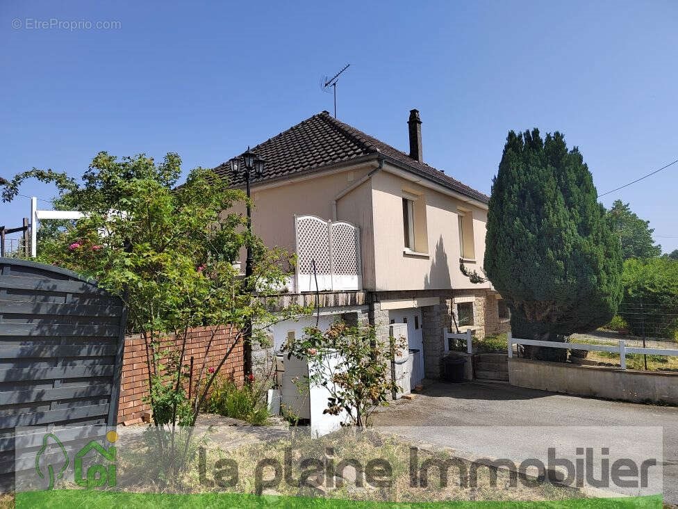 Maison à vendre, 68m², La Ferté-Macé