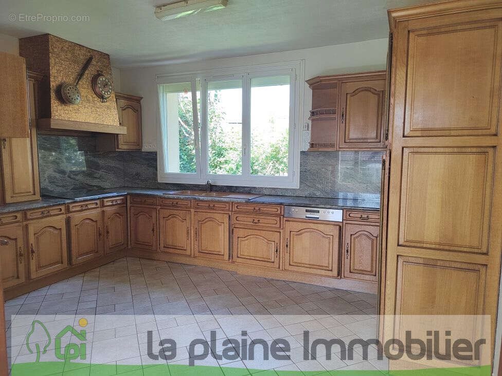 Maison à vendre, 68m², La Ferté-Macé