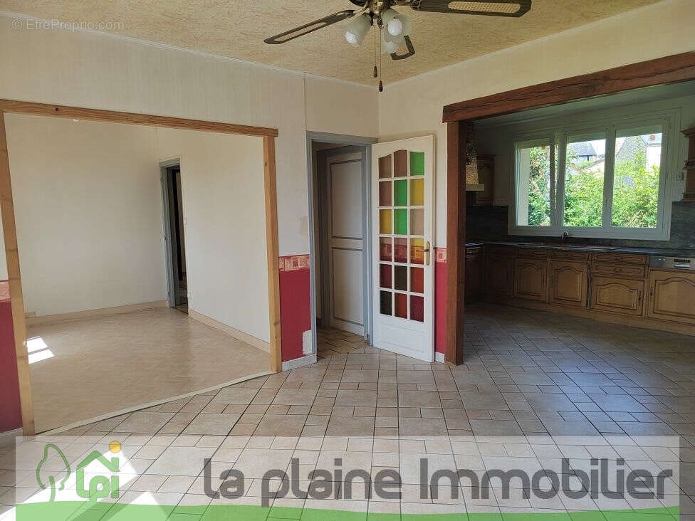 Maison à vendre, 68m², La Ferté-Macé