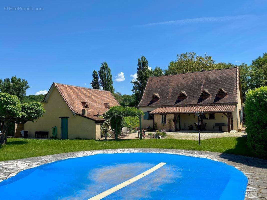 Maison à vendre, 140m², Mauzac-et-Grand-Castang
