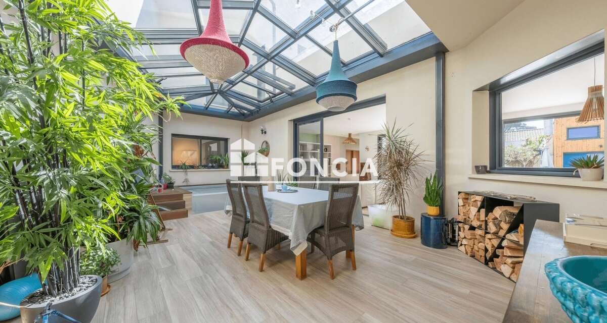 Maison à vendre, 283m², Mérignac