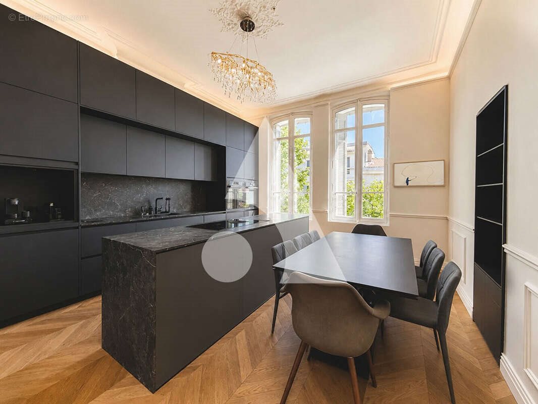Appartement à vendre, 180m², Aix-en-Provence