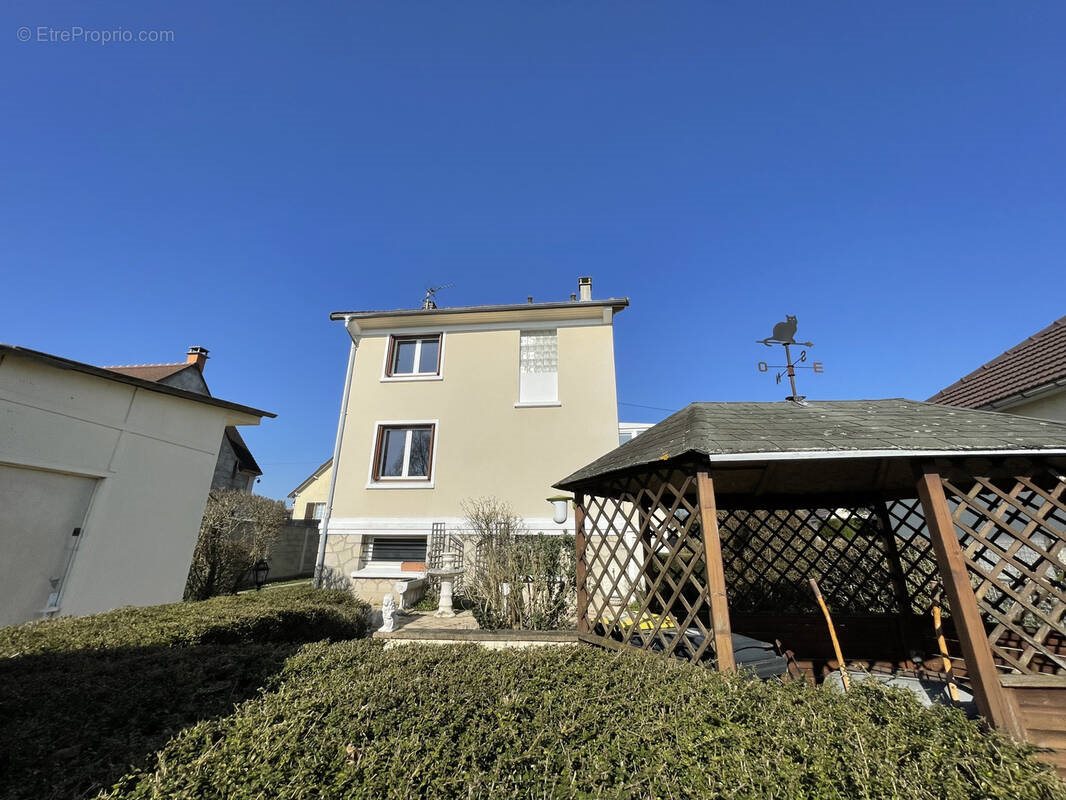 Maison à vendre, 74m², Osny