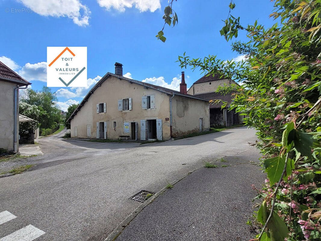 Maison à vendre, 115m², Vers-en-Montagne