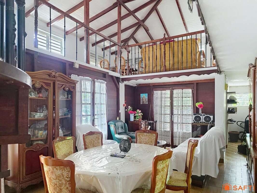 Maison à vendre, 262m², Petit-Bourg