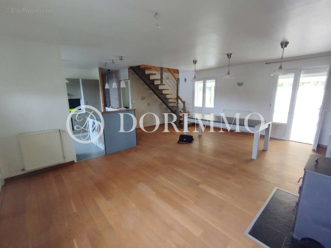 Maison à vendre, 126m², Marseille-en-Beauvaisis