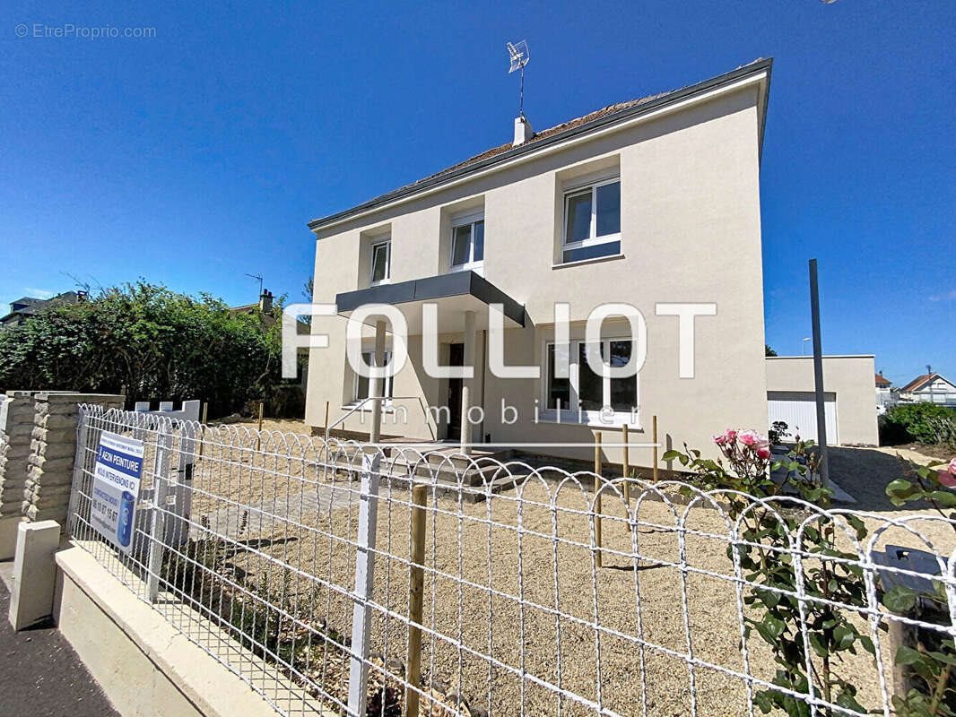 Appartement à vendre, 60m², Courseulles-sur-Mer
