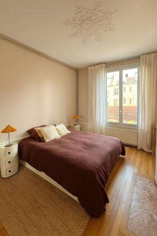 Appartement à vendre, 56m², Levallois-Perret
