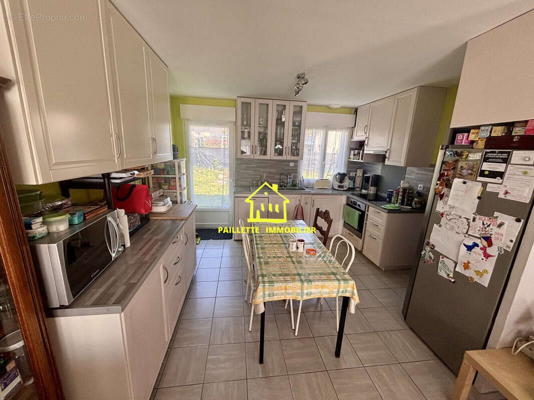 Maison à vendre, 116m², Rogerville