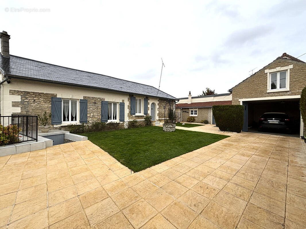 Maison à vendre, 122m², Mouy