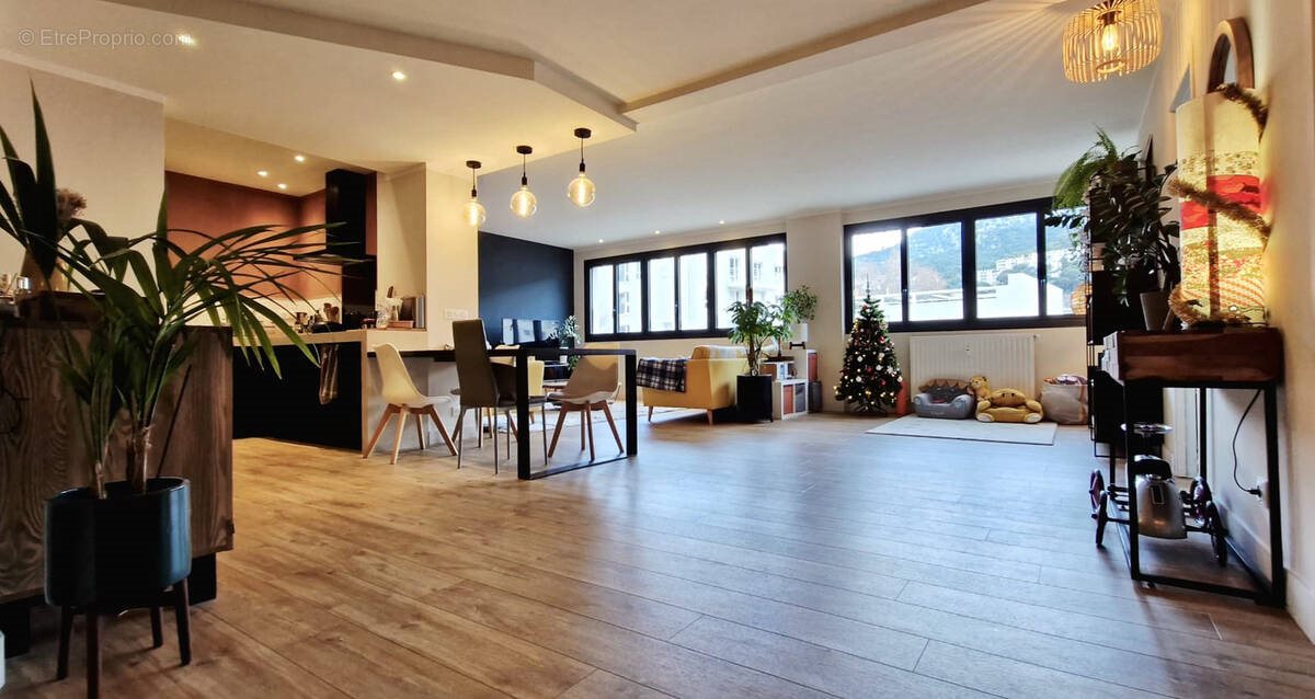 Appartement à vendre, 125m², Toulon