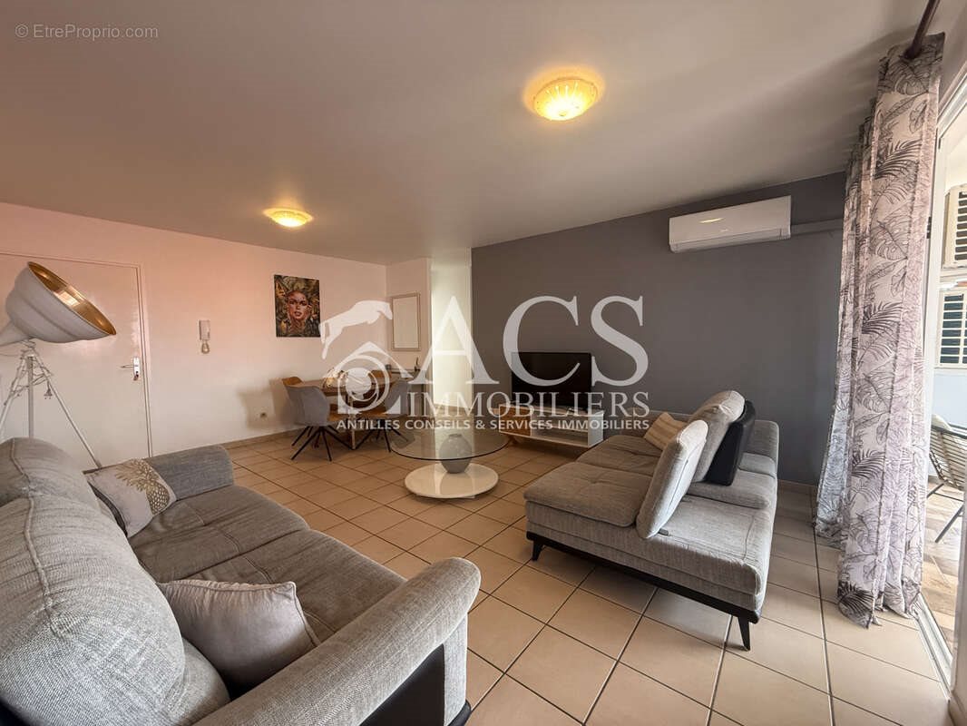 Appartement à vendre, 87m², Fort-de-France