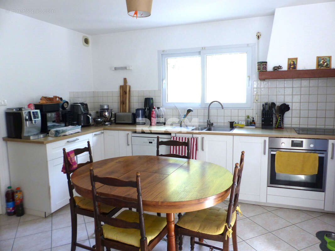 Maison à vendre, 92m², Saint-Evarzec