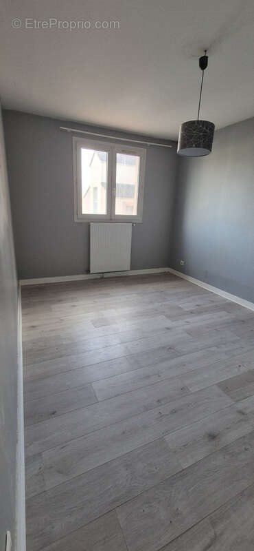 Appartement à vendre, 68m², Issou