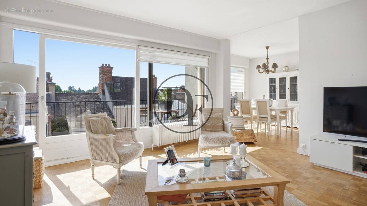 Appartement à vendre, 89m², Fontainebleau
