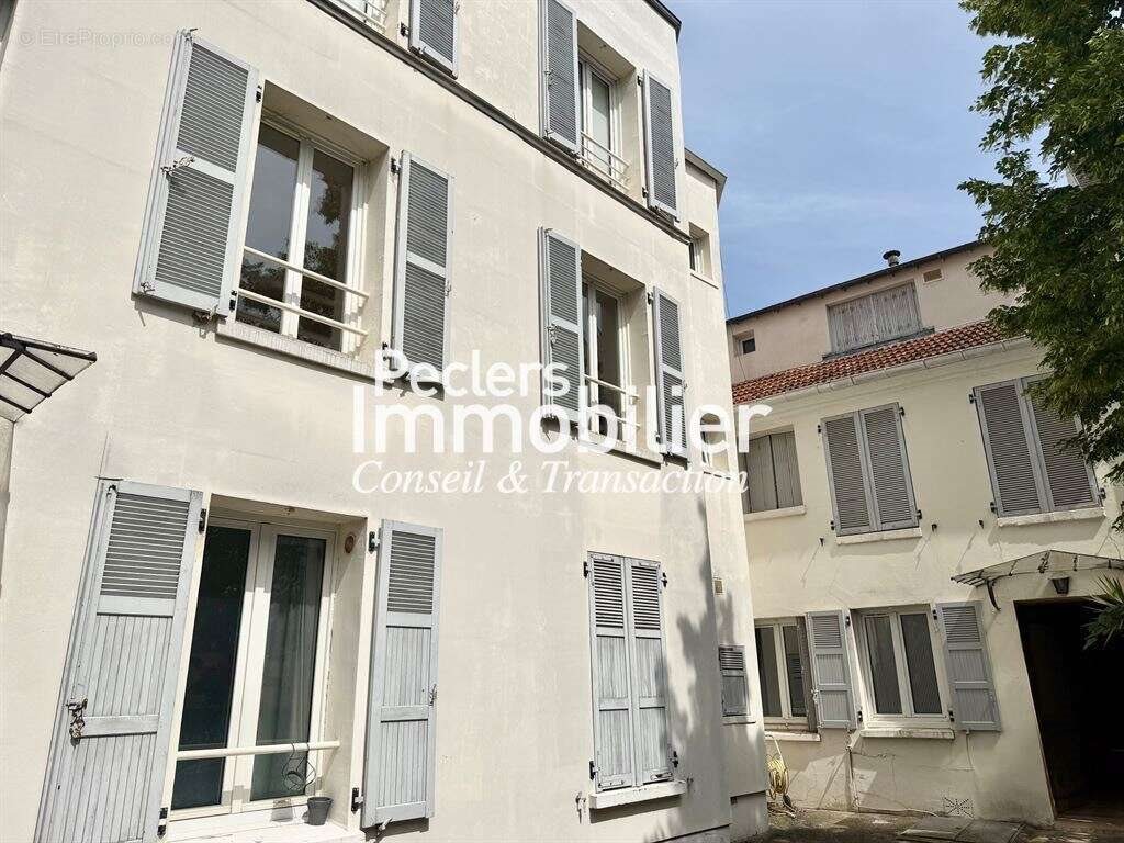 Appartement à vendre, 24m², Rueil-Malmaison