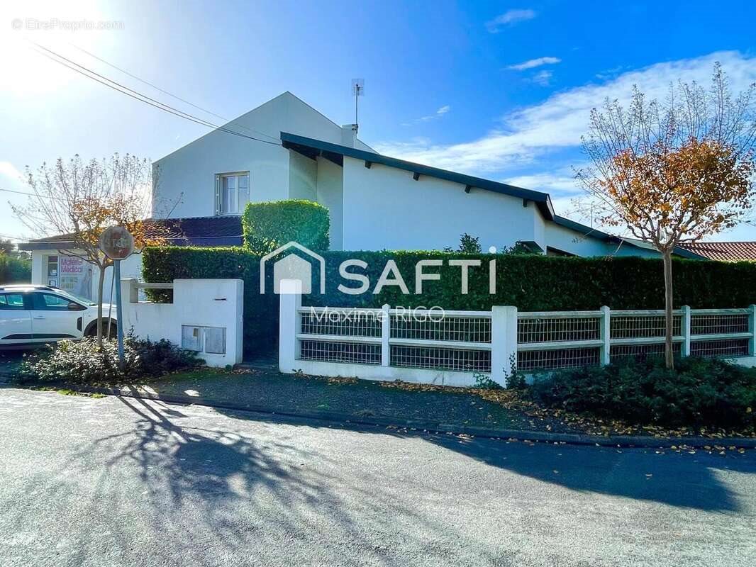 Maison à vendre, 131m², Marmande