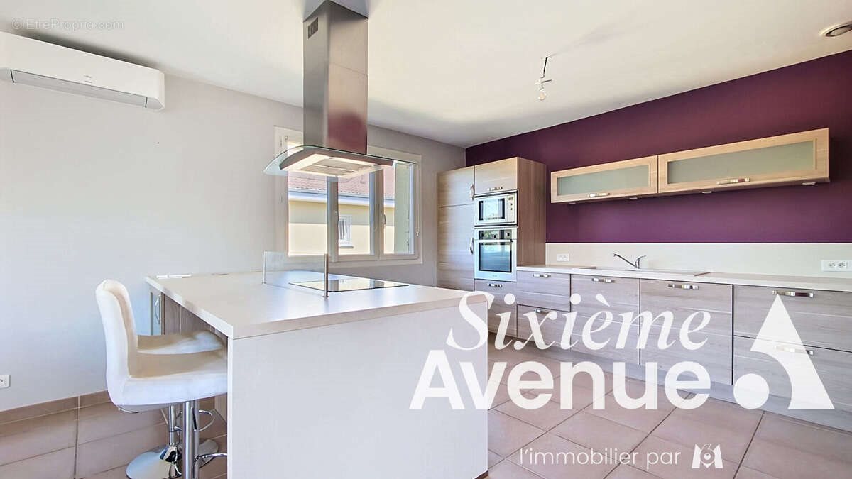 Maison à vendre, 110m², Saint-Priest