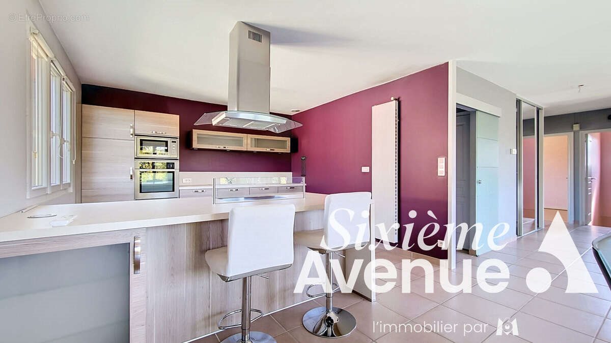 Maison à vendre, 110m², Saint-Priest
