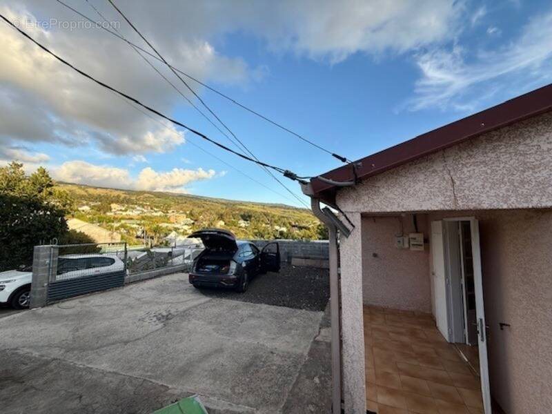 Maison à vendre, 64m², Le Tampon