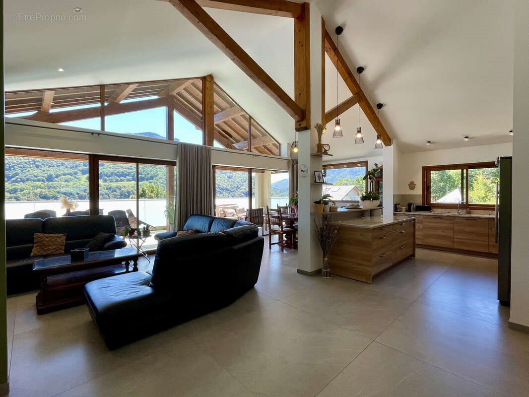 Maison à vendre, 160m², Vimines